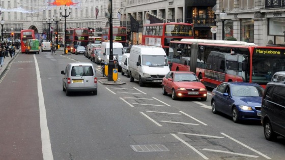 Londra’daki eski araçlara 'trafik sıkışıklığı' ücreti