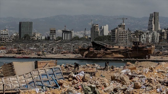Lübnan'da patlamayla ilgili Cumhurbaşkanı ve Başbakan hakkında suç durusu
