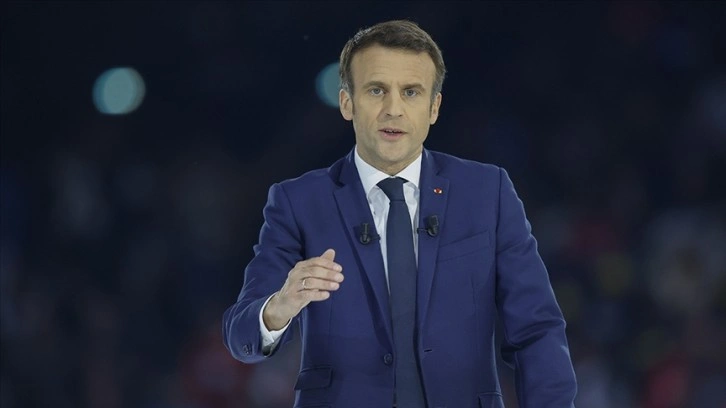 Macron'un yeni dönem görevi için tören düzenlendi