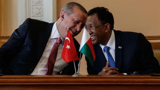 Madagaskar FETÖ okullarını devrediyor