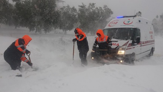 Mahsur kalan diyaliz hastasını AFAD kurtardı