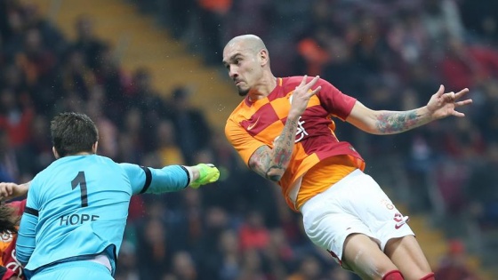 Maicon, Galatasaray'da zirve yaptı