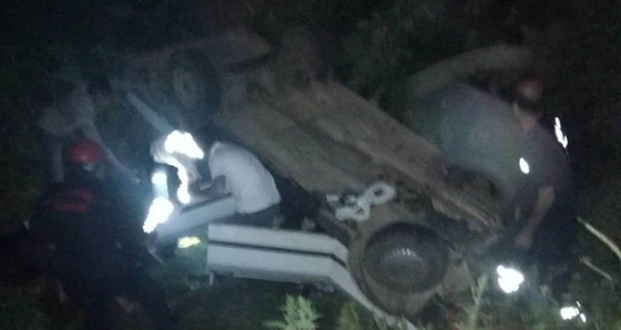 Malatya'da otomobil şarampole yuvarlandı: 1 ölü, 3 yaralı