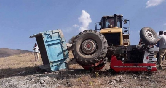 Malatya’da traktör devrildi: 2 yaralı