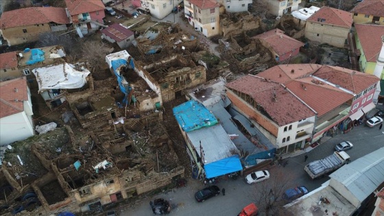 Malatya Valiliği 'Elazığ depremi'yle ilgili son durumu paylaştı