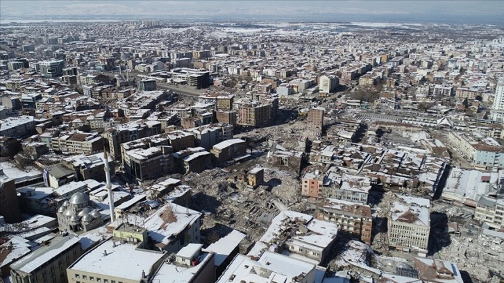 Malatya'da depremde yıkılan binalarda tespit edilen kusurlara ilişkin 26 zanlı yakalandı