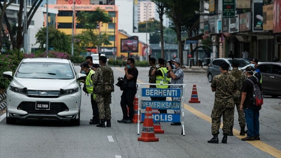 Malezya'da günlük faaliyetleri sınırlandırma uygulaması uzatıldı