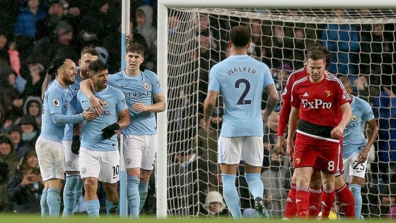 Manchester City 3 puanı 3 golle aldı