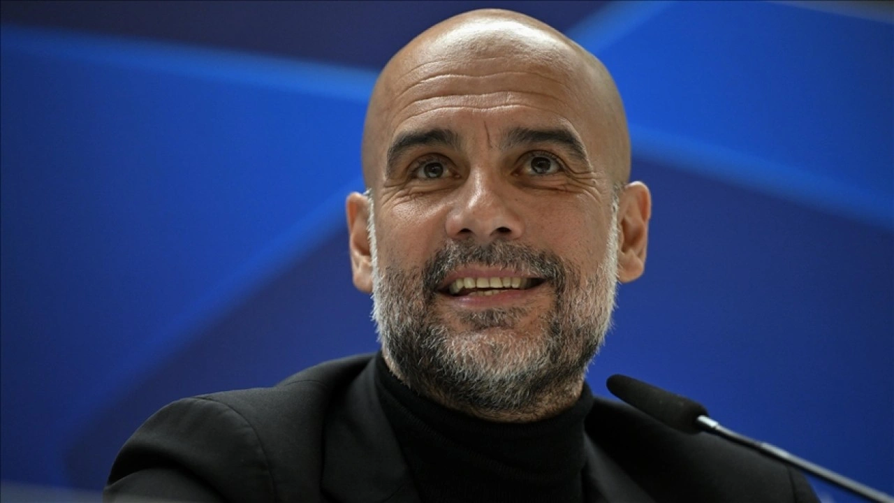 Manchester City, Pep Guardiola ile 2 yıllık yeni sözleşme imzaladı