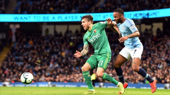 Manchester City Sterling ile kazandı