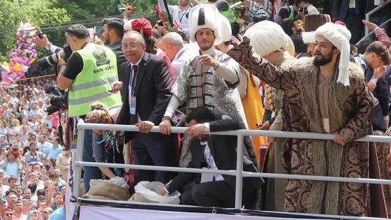 Manisa Mesir Macunu Festivali&#039;nde saçım töreni yapıldı