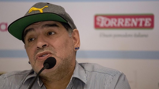 Maradona mide kanaması geçirdi