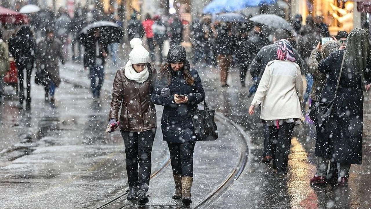 Marmara Bölgesi'nin doğusu için kuvvetli kar yağışı uyarısı