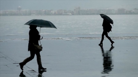 Marmara'da sağanak etkili oluyor