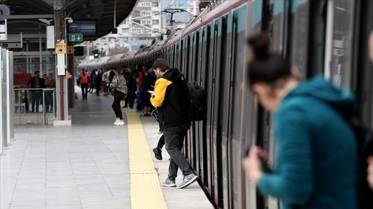 Marmaray, Başkentray, İzban ve Gayrettepe-İstanbul Havalimanı metro seferleri yarın ücretsiz olacak