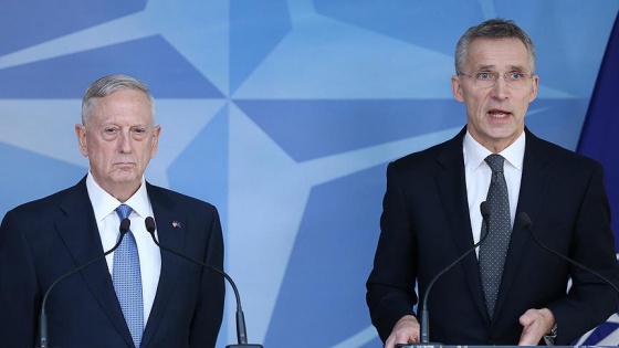 Mattis ve Stoltenberg Afganistan'da