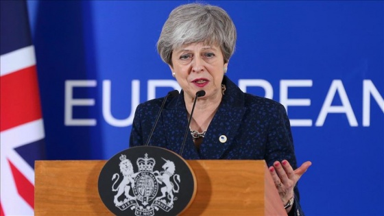 May'den Brexit'te 'son şans' uyarısı