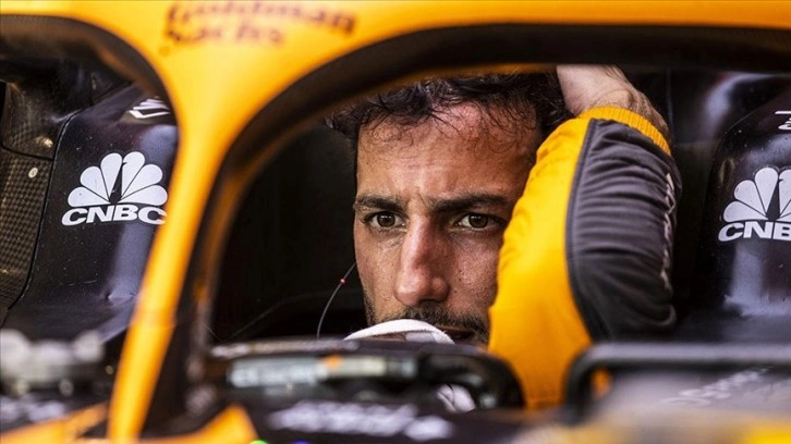 McLaren ile Avustralyalı pilotu Daniel Ricciardo sezon sonunda yolları ayırma kararı aldı
