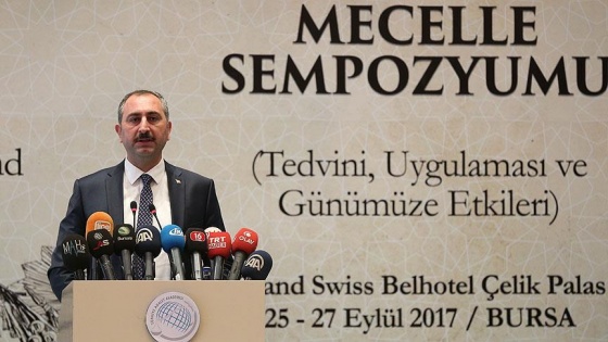 'Mecelle, hayatın içinde olan dinamik bir hukuk eseridir'