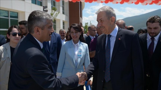 'Meclis ile yürütme arasındaki uyuşma hızlı kalkınmayı sağlayacak'