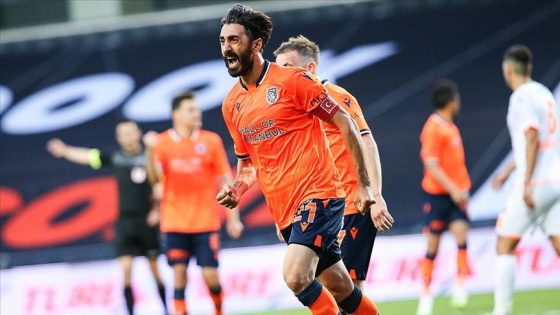 Medipol Başakşehir evinde Aytemiz Alanyaspor'u 2-0 yendi