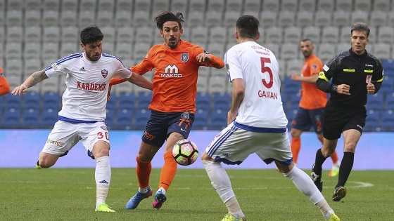 Medipol Başakşehir, Kardemir Karabükspor'a konuk oluyor