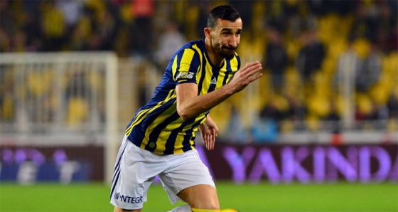 Mehmet Topal’ın kafası yarıldı