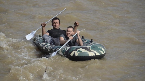 Mengen Deresi'nde rafting heyecanı yaşandı