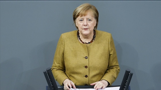 Merkel, AB ile Türkiye arasındaki kapsamlı ve yapıcı ilişkilerin önemini teyit etti