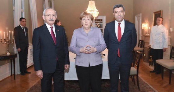 Merkel, CHP lideri Kılıçdaroğlu ile görüştü