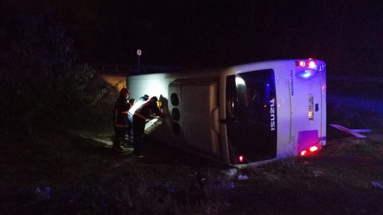 Mersin'de polisleri taşıyan midibüs devrildi: 1 şehit, 4 yaralı