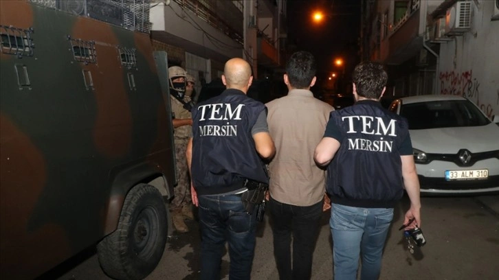 Mersin'de terör örgütü PKK/KCK operasyonunda 12 zanlı yakalandı