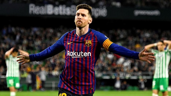 Messi'li Barcelona şampiyonluk yarışında farkı açtı