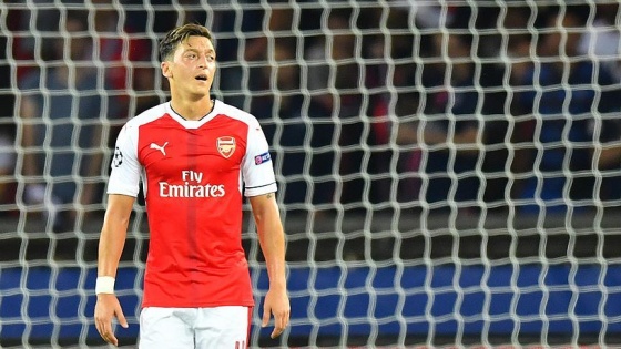 'Mesut Özil, Bergkamp gibi efsane olabilir'