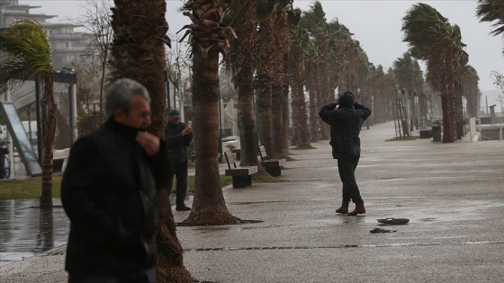 Meteorolojiden 14 il için fırtına uyarısı