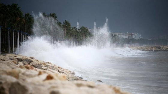 Meteorolojiden 5 bölge için fırtına uyarısı