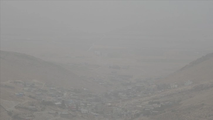 Meteorolojiden, Güneydoğu Anadolu ve Doğu Akdeniz için toz taşınımı uyarısı