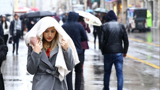 Meteorolojiden İstanbul için kuvvetli yağış uyarısı