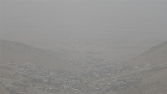 Meteorolojiden toz taşınımı ve çamur şeklinde yağış uyarısı