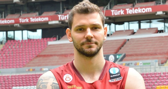 Micov, Galatasaray'a veda etti