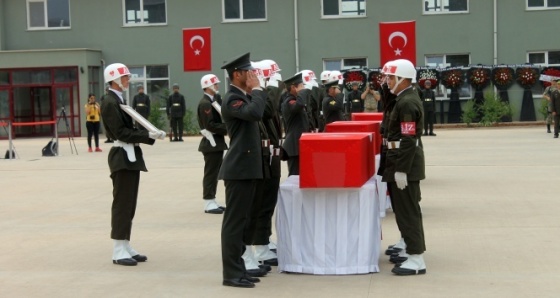 Midyat şehitleri için tören düzenlendi