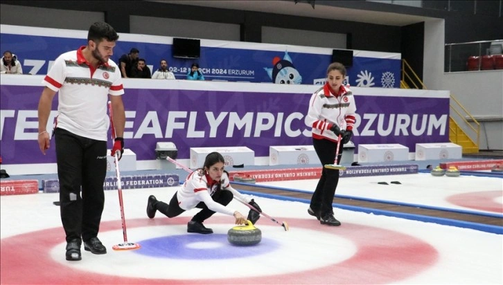 Milli curlingciler, 2 yılın ardından dünya şampiyonasında madalya hedefliyor