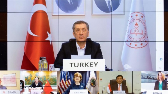 Milli Eğitim Bakanı Selçuk, Türkiye'nin Kovid-19 tecrübelerini G20 ülkelerine anlattı
