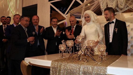 Milli Eğitim Bakanı Yılmaz nikah şahidi oldu