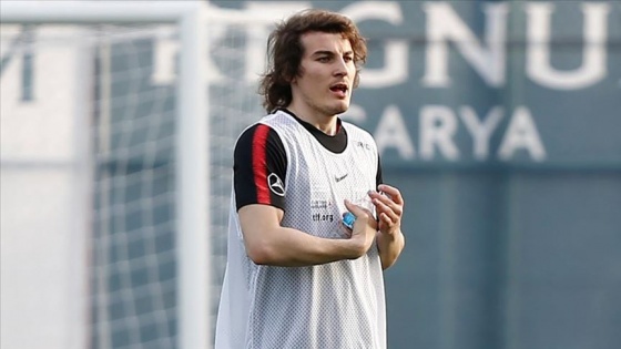 Milli futbolcu Çağlar Söyüncü sezonu kapattı