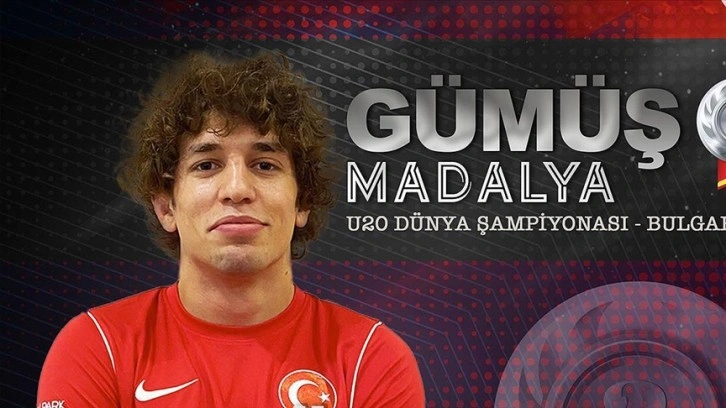 Milli sporcu Yüksel Sarıçiçek gümüş madalya kazandı