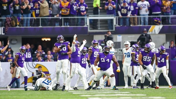 Minnesota Vikings, Amerikan futbolu tarihine geçti