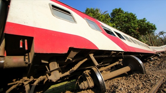 Mısır'da tren kazası: 8 ölü, 100'den fazla yaralı