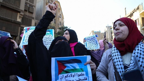 Mısır'daki Ezher Camii'nde 'Kudüs'e destek eylemi'