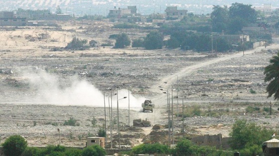 Mısır'ın İsrail sınırında bombalı saldırı